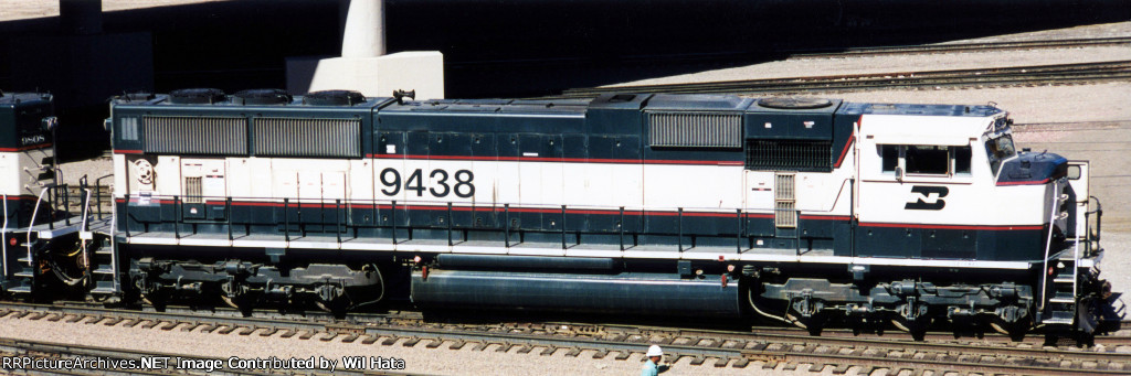 BN SD70MAC 9438